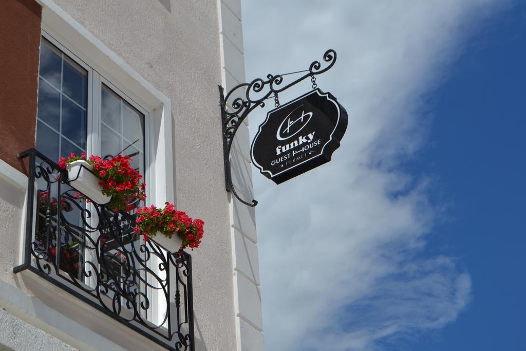 Funky Guest House&adventures Përmet
